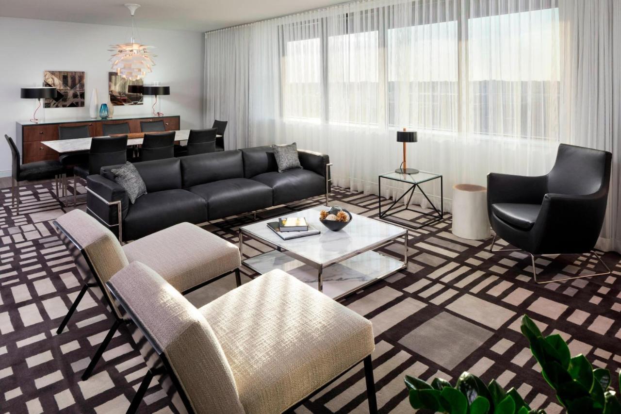 Le Meridien Chicago - Oakbrook Center Oak Brook Bagian luar foto